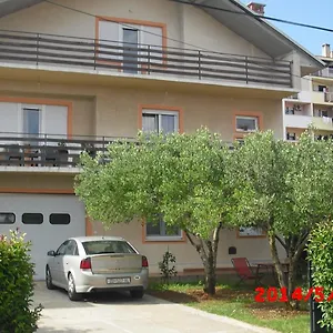 Apartman Roko, Zára